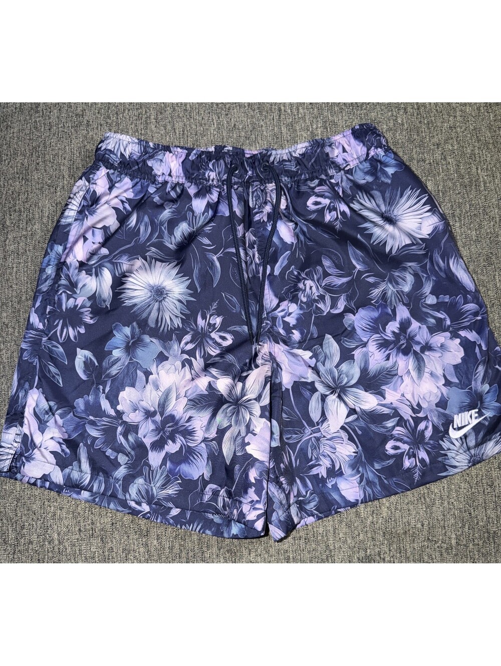 Nike Club Men’s Small Flow Shorts Midnight Navy/Psychic Blue/Floral IB8551-410